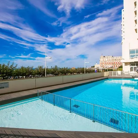 Cosy Apartment Near The Beach In Biarritz France *